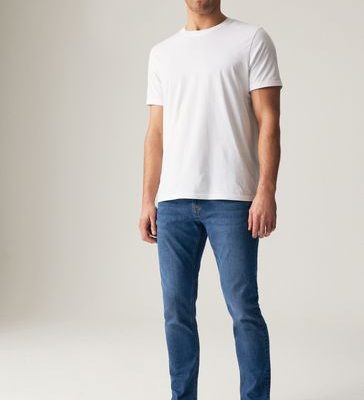 713829s2.jpg